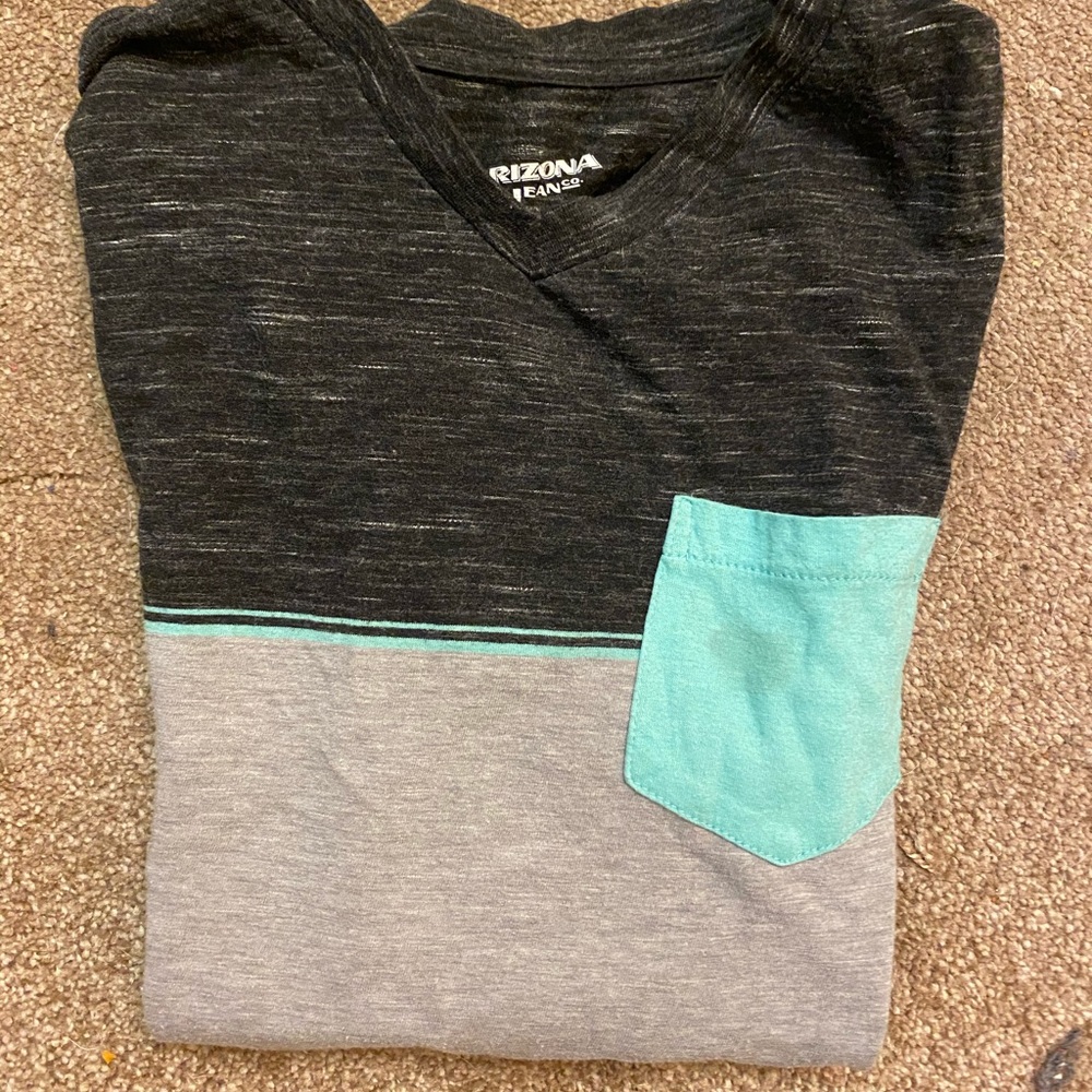 Arizona Jeans & Volcom shirts